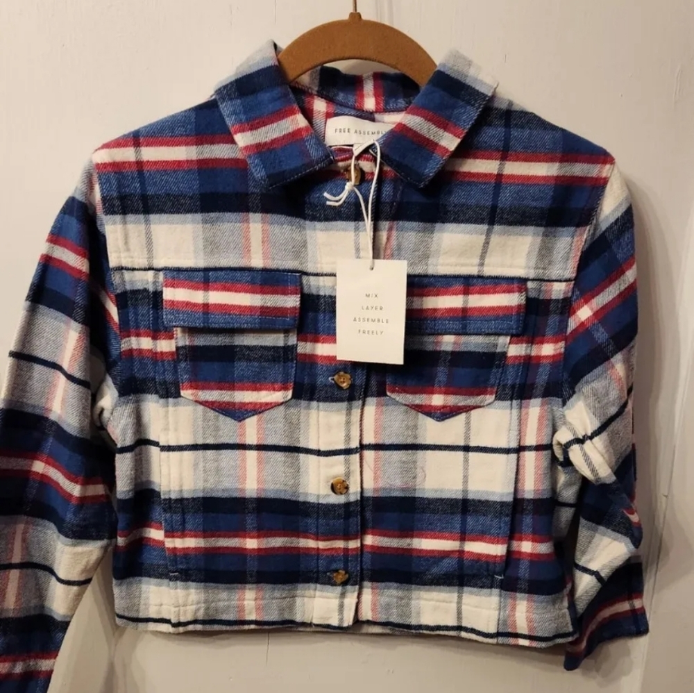 Free Assembly girls blue red flannel jacket size 7/8